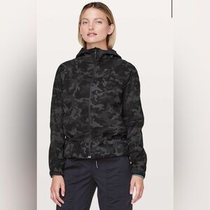 Lululemon Pack It Up Jacket Incognito Camo Multi Grey Size 6